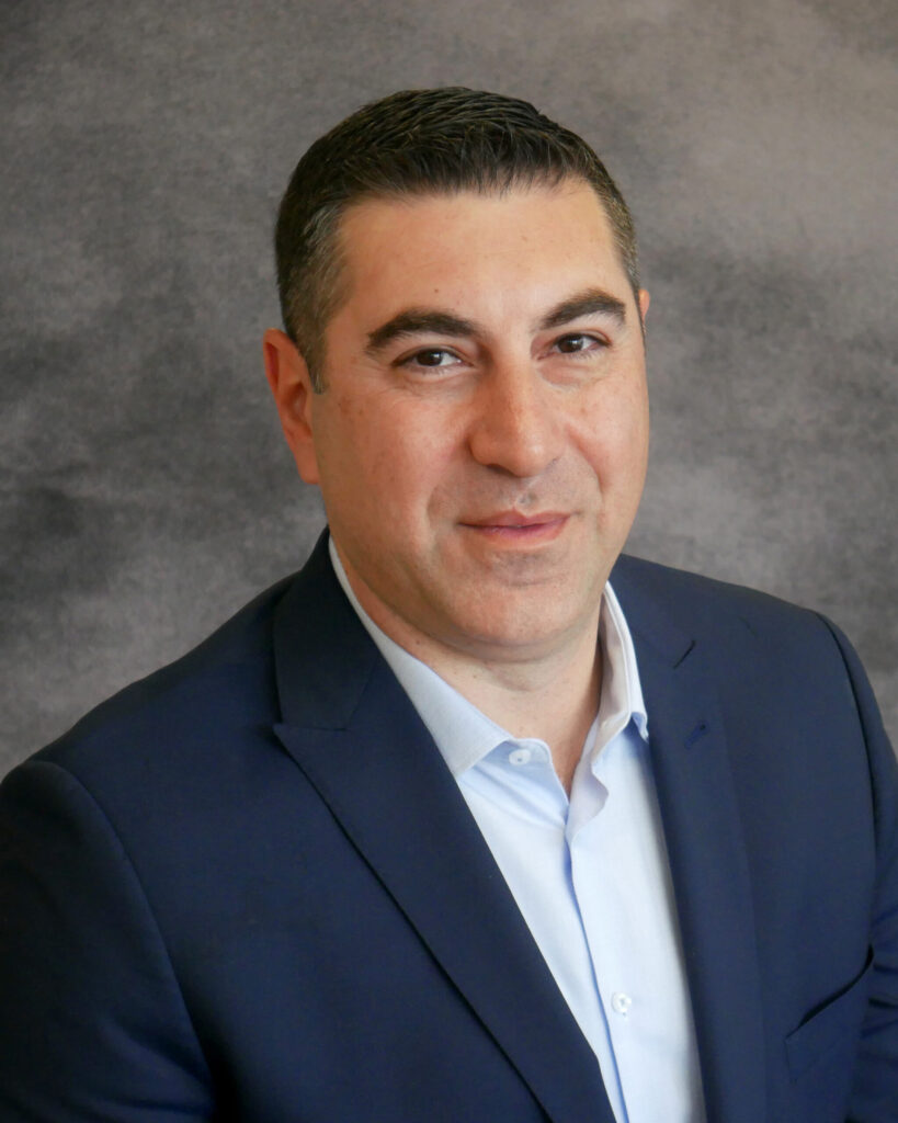 Harry Karapetyan Headshot